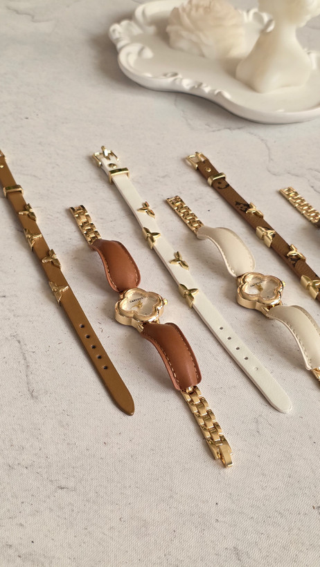 ساعت پینترستی ونکلیف